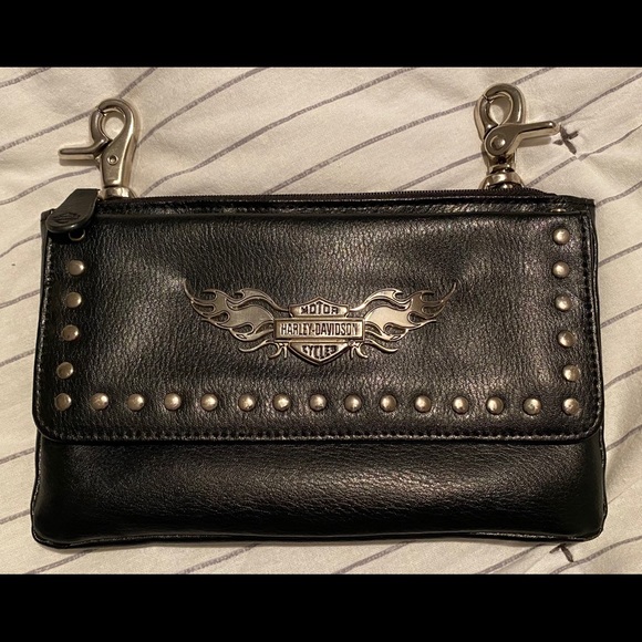Harley-Davidson Handbags - Harley Davidson Leather Hip Clip Bag